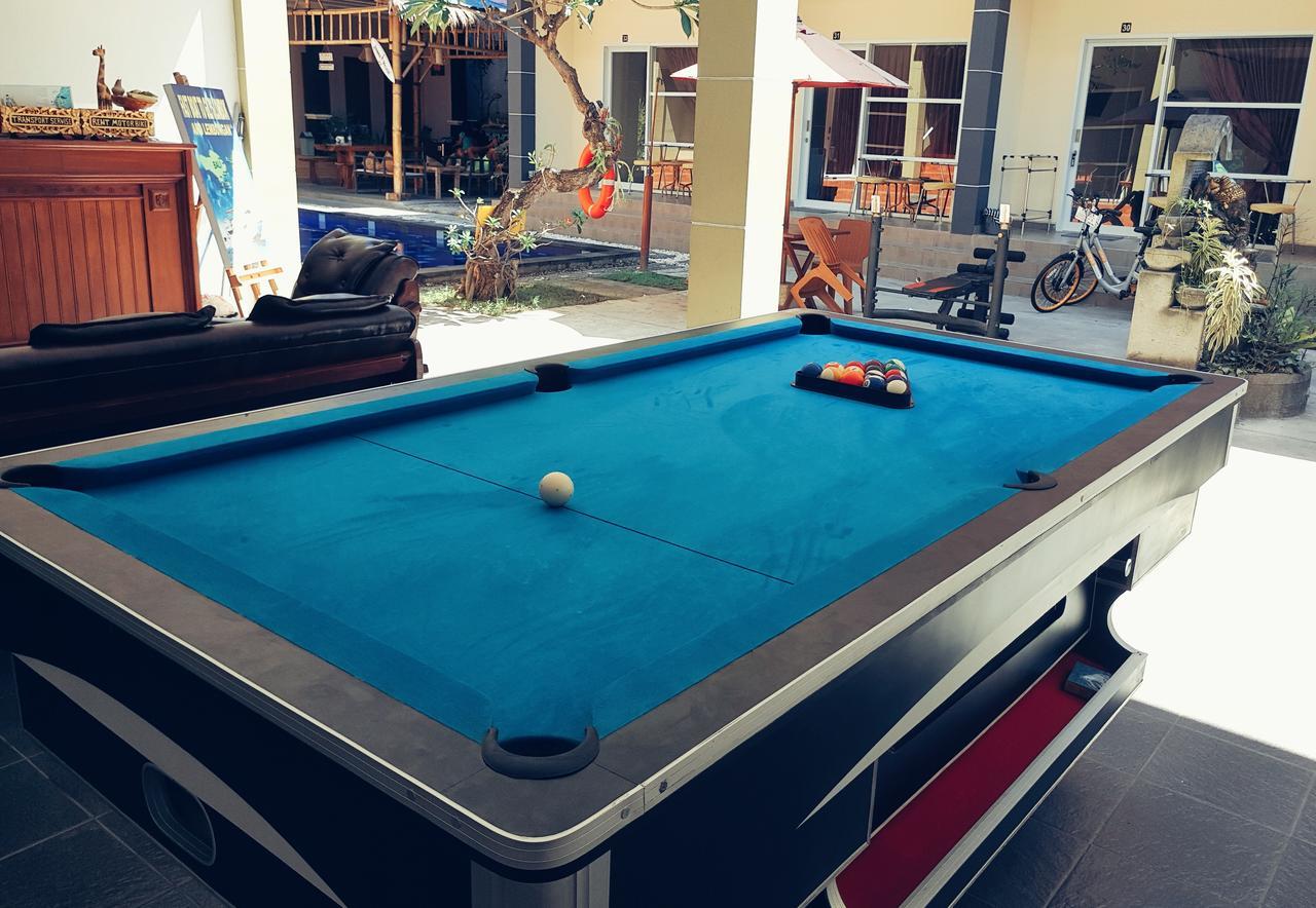 Hostel Nuka Beach